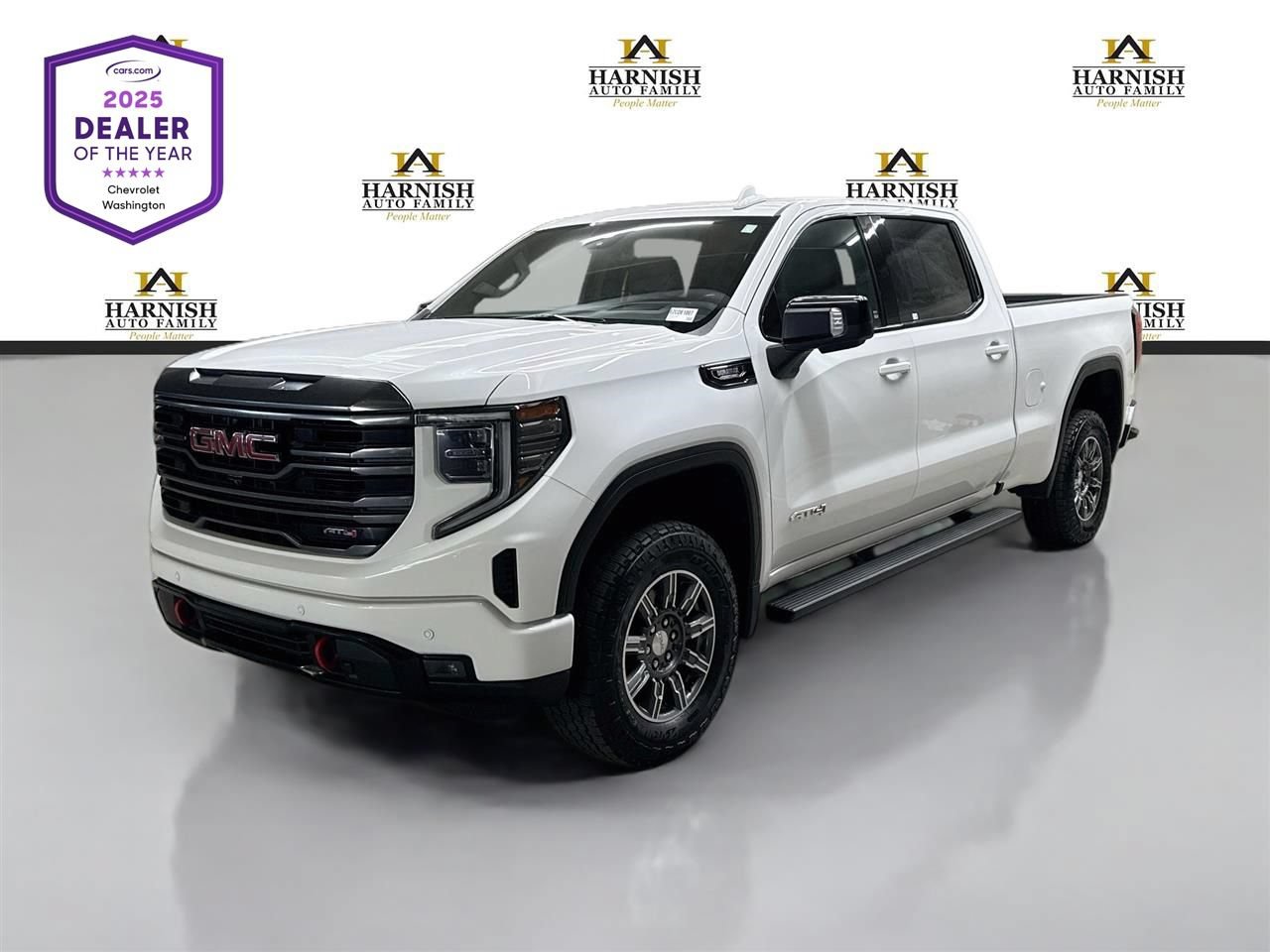 Used 2024 GMC Sierra 1500 AT4 w/ Technology Package AWD/4WD 360° Tour