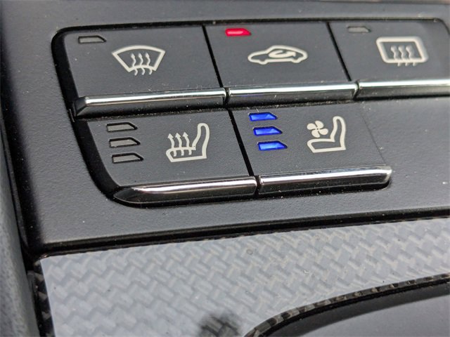 Used 2015 Porsche 911 Turbo S image 23