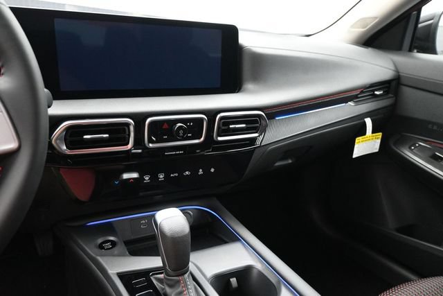 Used 2026 Nissan Sentra SR w/ Floor Mat Package FWD image 30