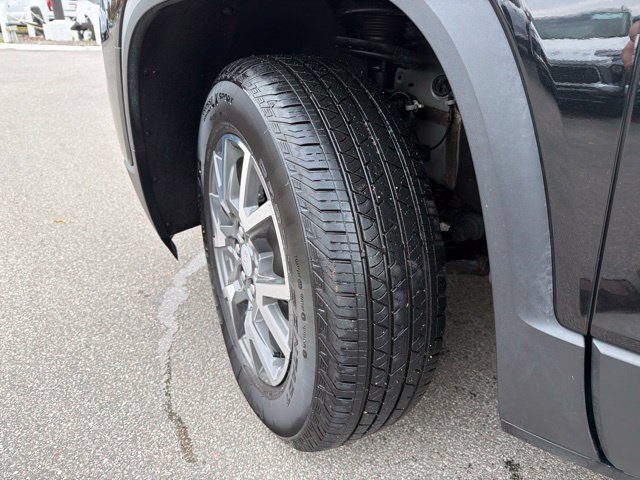 Used 2023 GMC Acadia SLE w/ Driver Convenience Package AWD/4WD image 10
