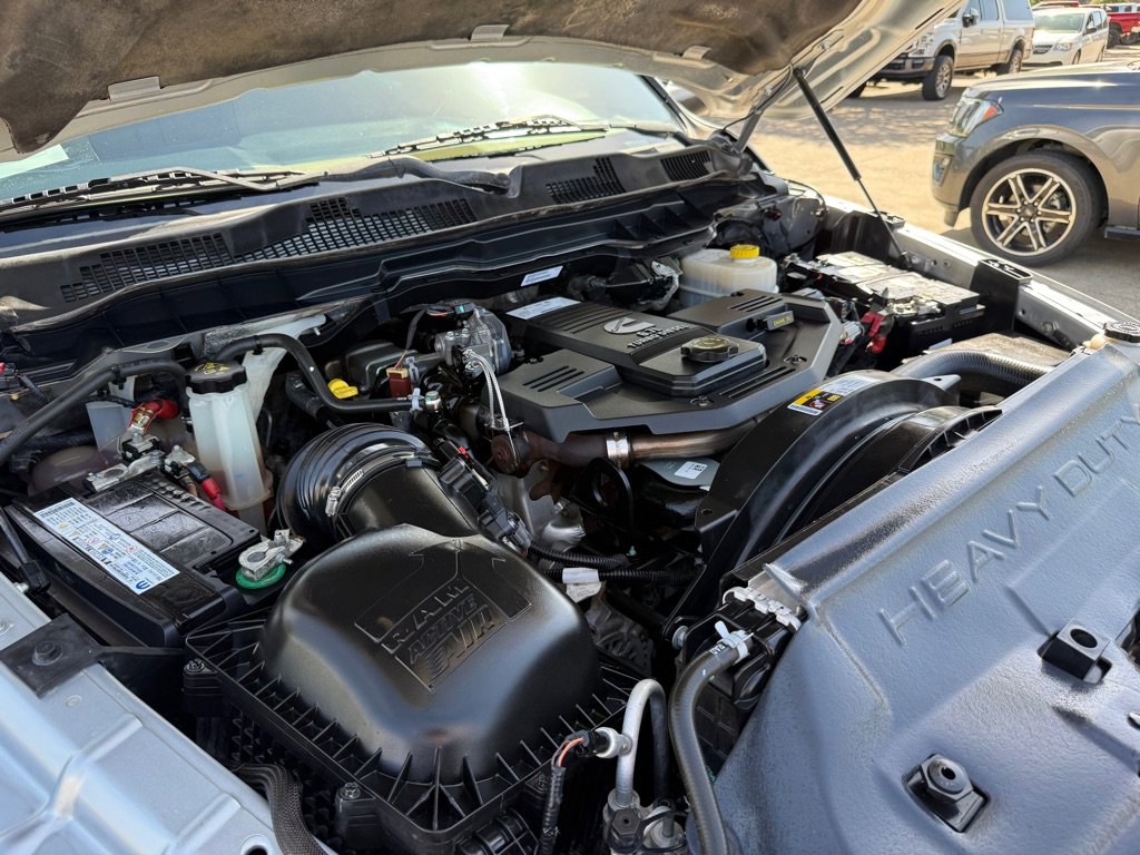 Used 2018 RAM 2500 Limited AWD/4WD image 40