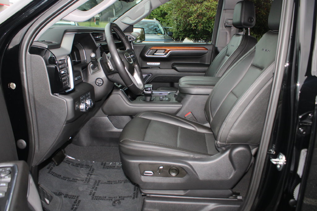 Used 2023 GMC Sierra 1500 Denali w/ Technology Package AWD/4WD image 27