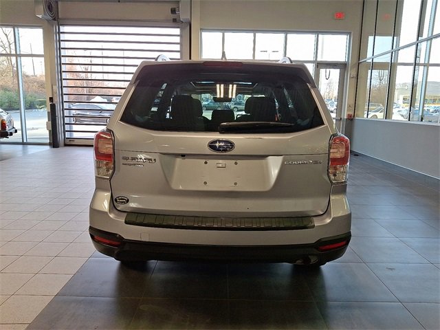 Used 2018 Subaru Forester 2.5i Premium w/ All-Weather Package image 5