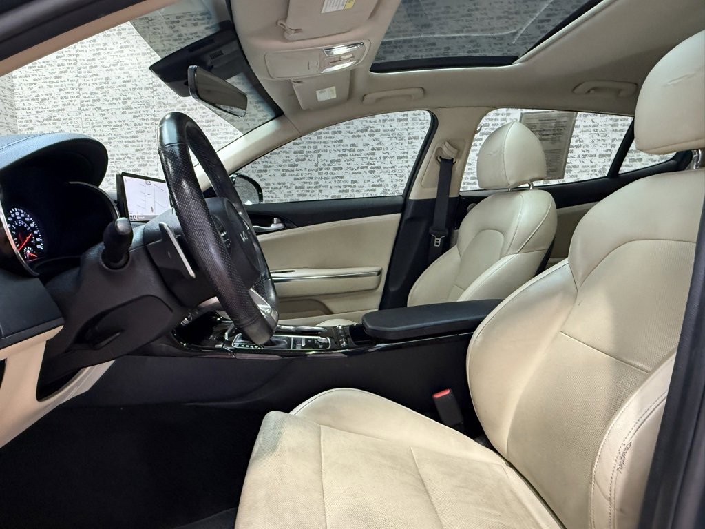 Used 2022 Kia Stinger GT-Line w/ Sun & Sound Package image 22