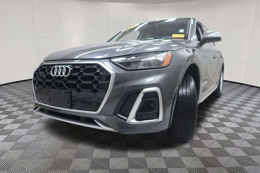 Used 2024 Audi Q5 2.0T Premium w/ Convenience Package AWD/4WD image 5