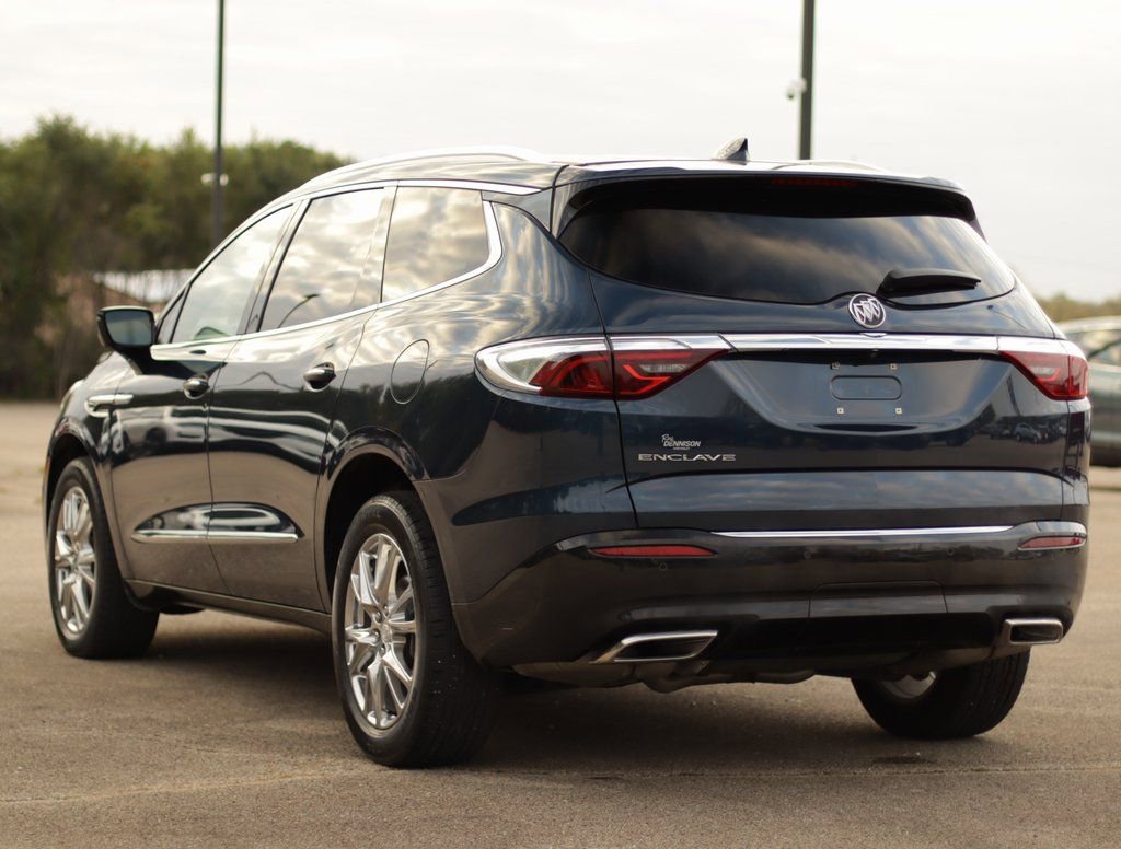 Used 2022 Buick Enclave Essence w/ Experience Buick Package image 5