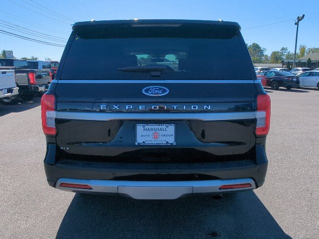 Used 2024 Ford Expedition XLT AWD/4WD image 34