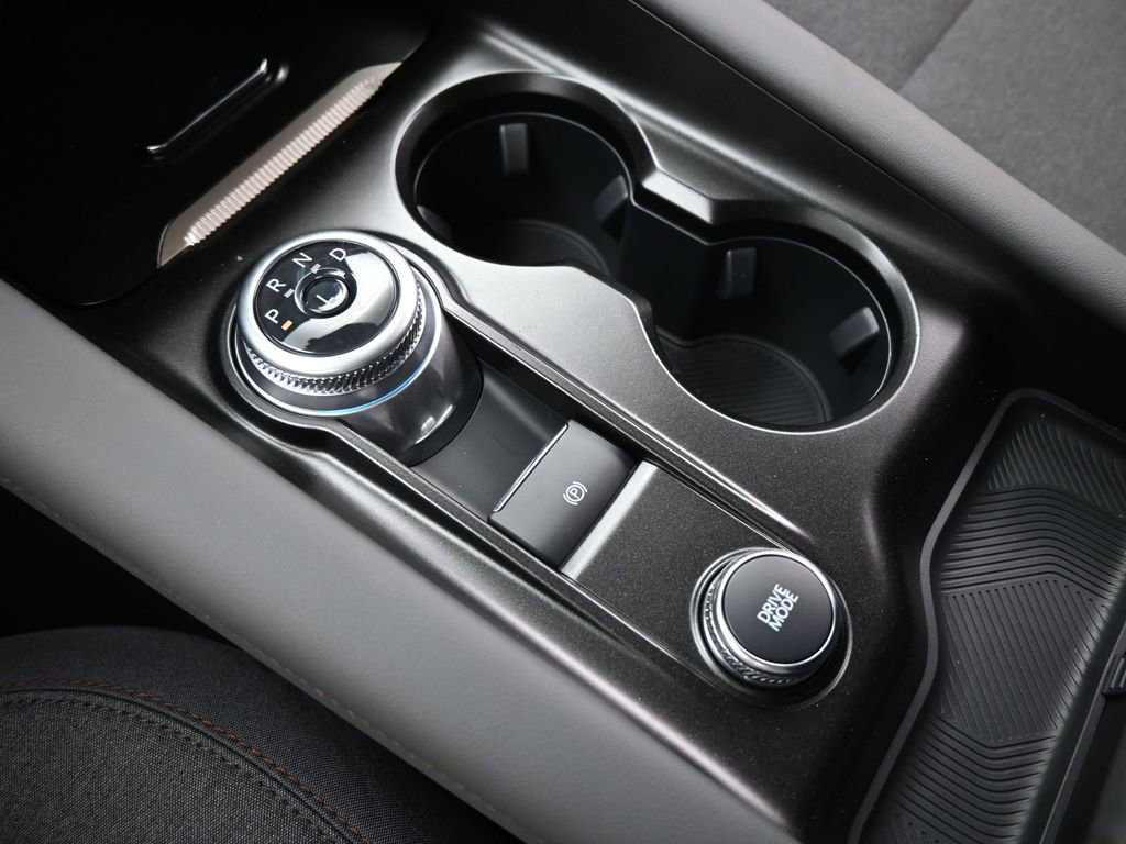 New 2025 Ford Explorer Active image 17
