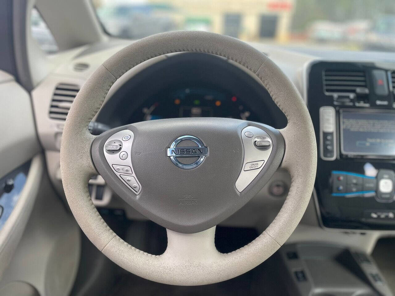 Used 2012 Nissan Leaf SL FWD image 13