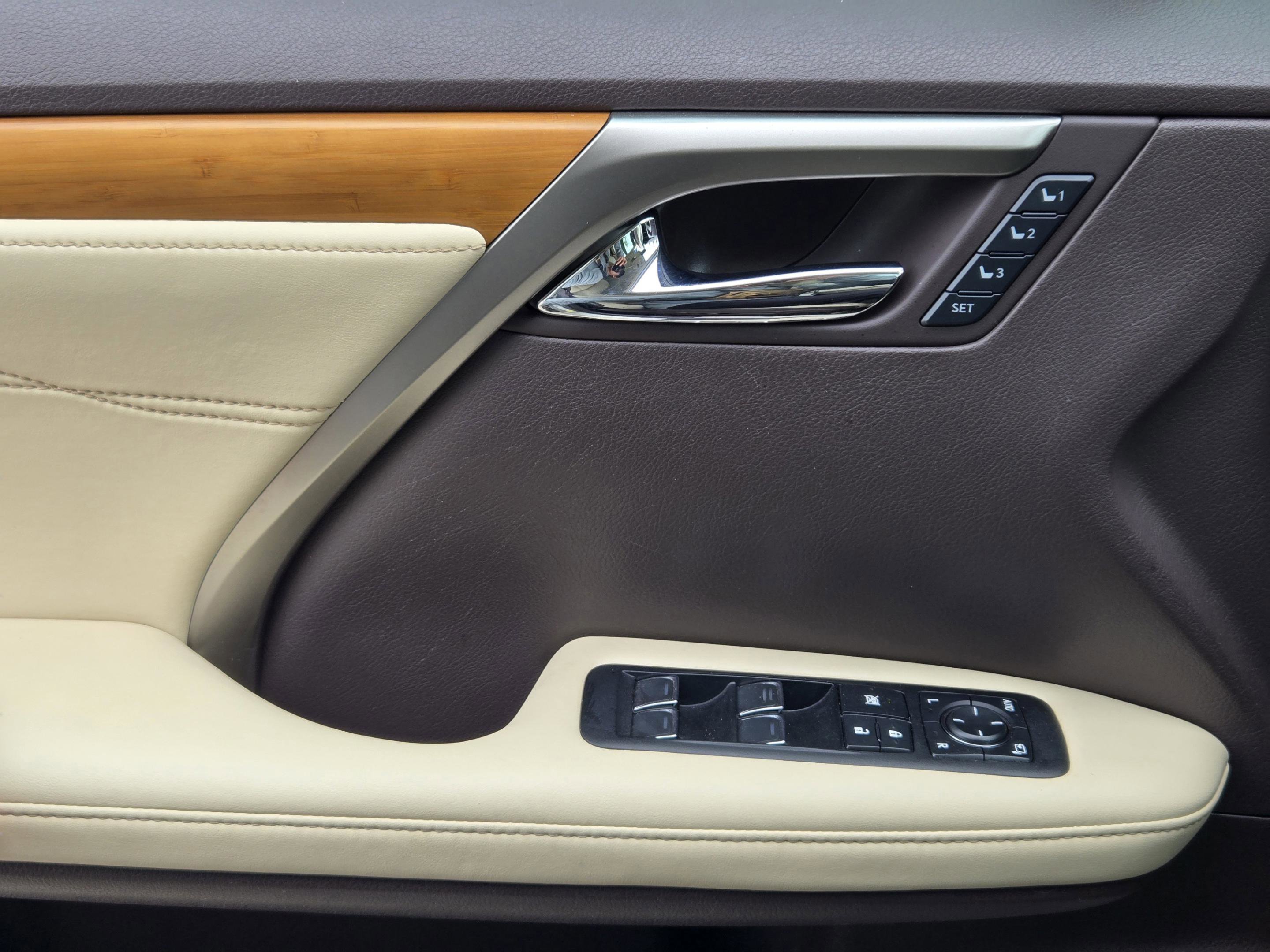 Used 2018 Lexus RX 350 FWD w/ Premium Package image 23