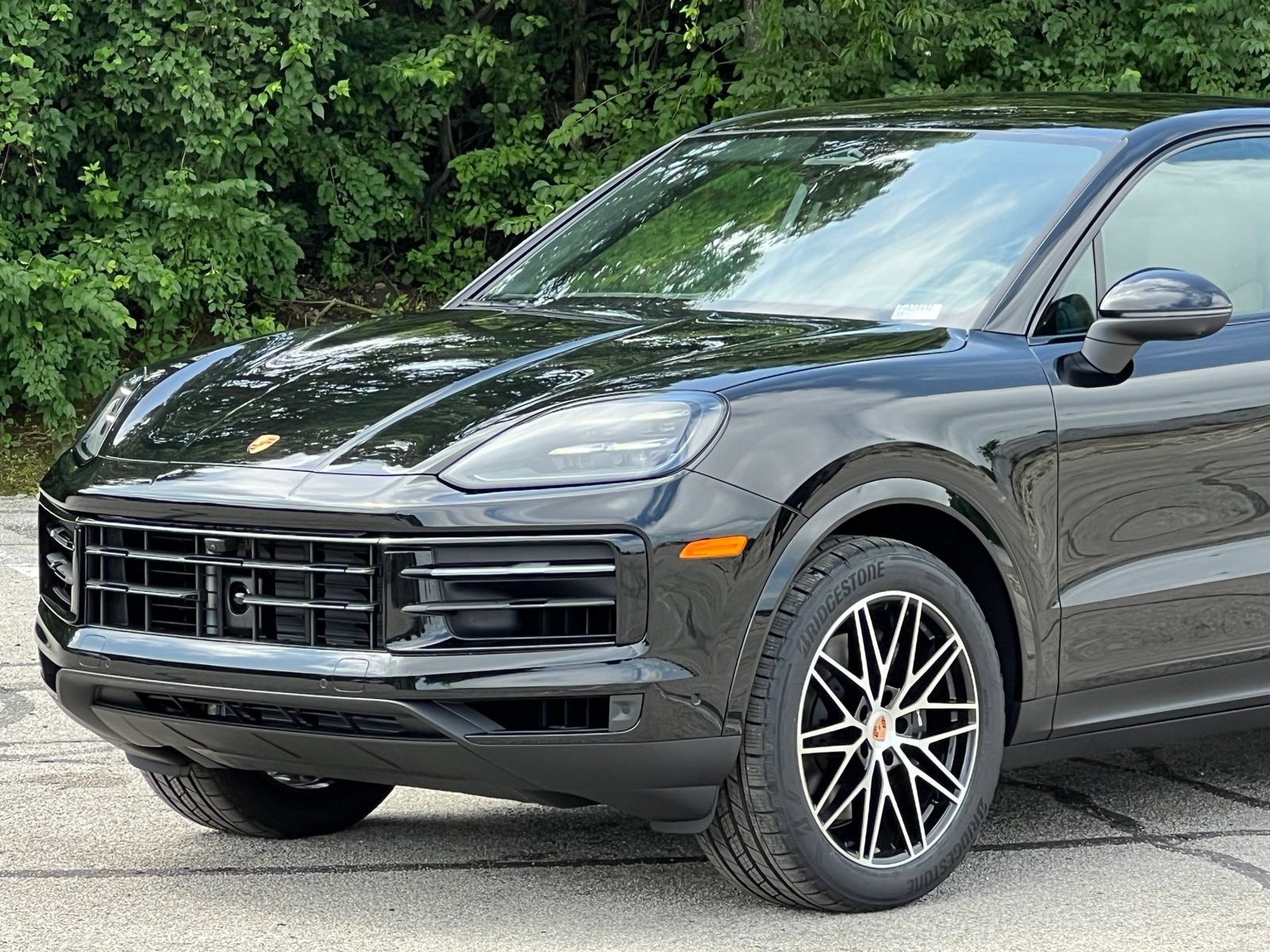 New 2026 Porsche Cayenne Coupe AWD/4WD image 11