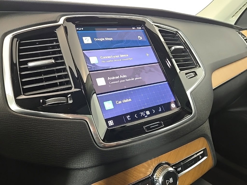 Certified 2024 Volvo XC90 B6 Plus w/ Protection Package Premier image 23