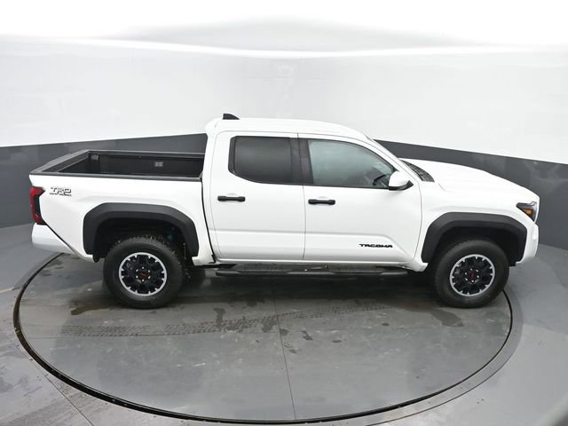 Used 2025 Toyota Tacoma TRD Off-Road AWD/4WD image 43