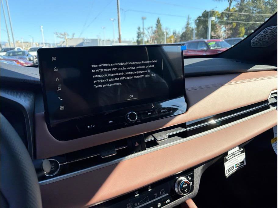 New 2026 Mitsubishi Outlander SEL Black Edition image 11