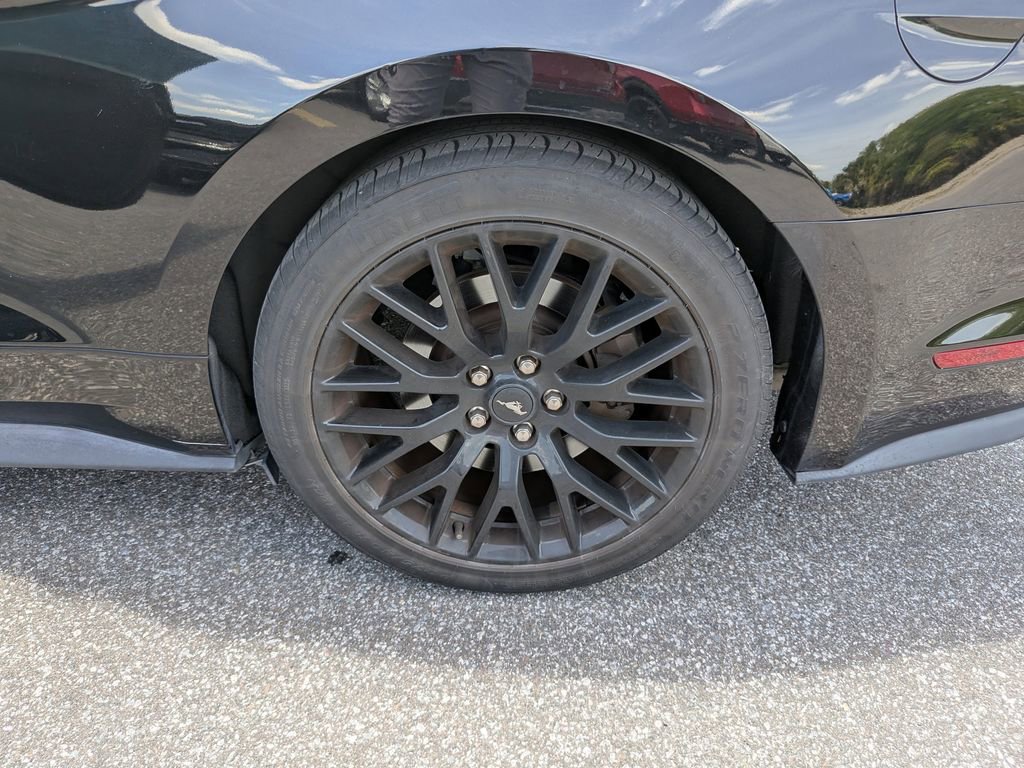 Used 2021 Ford Mustang GT Premium w/ GT Performance Package RWD image 33