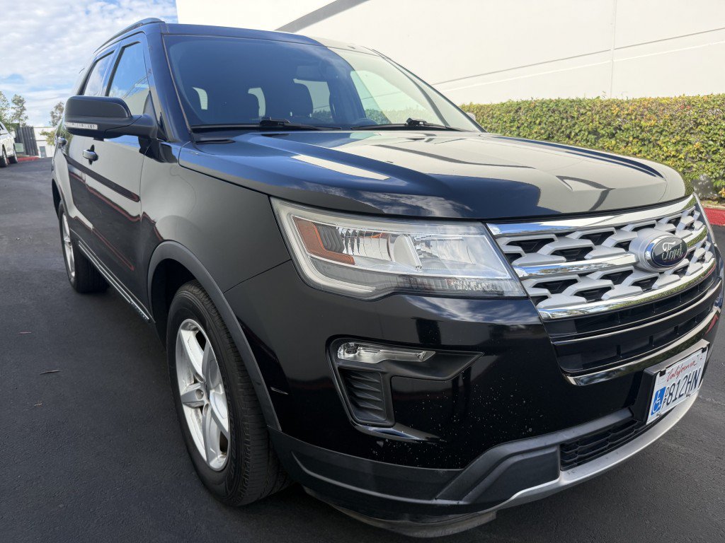 Used 2018 Ford Explorer XLT w/ Equipment Group 201A FWD image 7