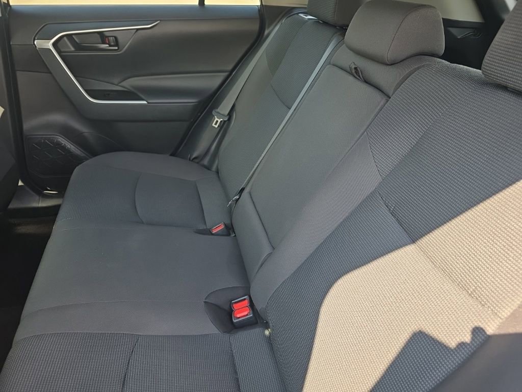 Used 2024 Toyota RAV4 LE image 19
