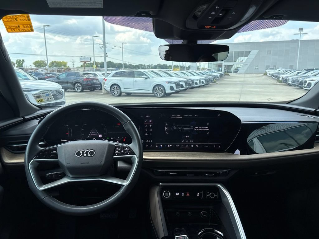 Used 2025 Audi Q5 Premium Plus w/ Premium Plus AWD/4WD image 13