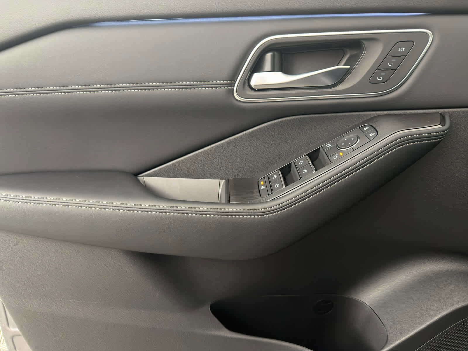 New 2026 Nissan Rogue Platinum w/ Platinum Premium Package image 21