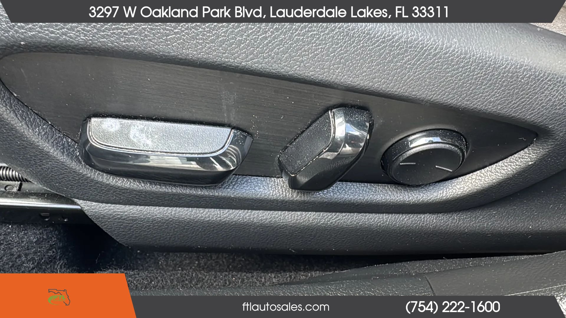 Used 2019 Lexus UX 200 w/ Premium Package FWD image 20