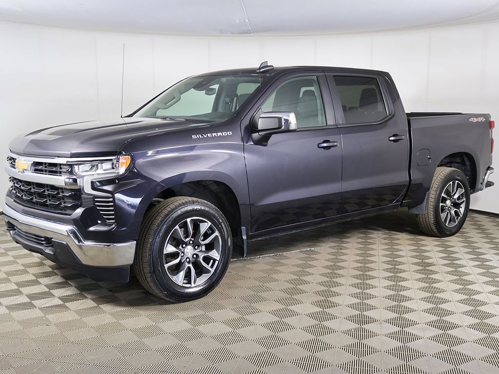 Used 2023 Chevrolet Silverado 1500 LT AWD/4WD image 8