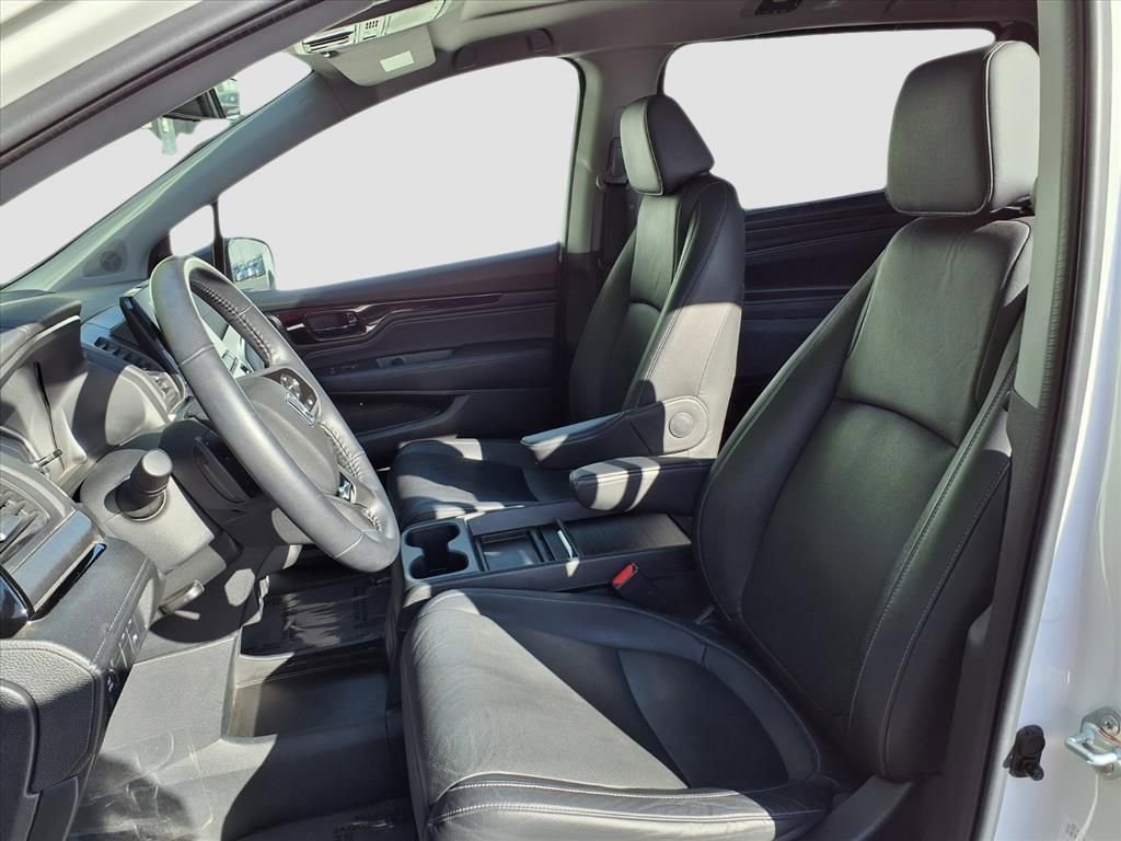 Used 2023 Honda Odyssey Touring image 30