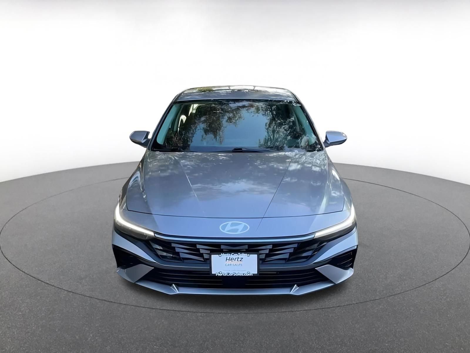 Used 2025 Hyundai Elantra SEL image 4