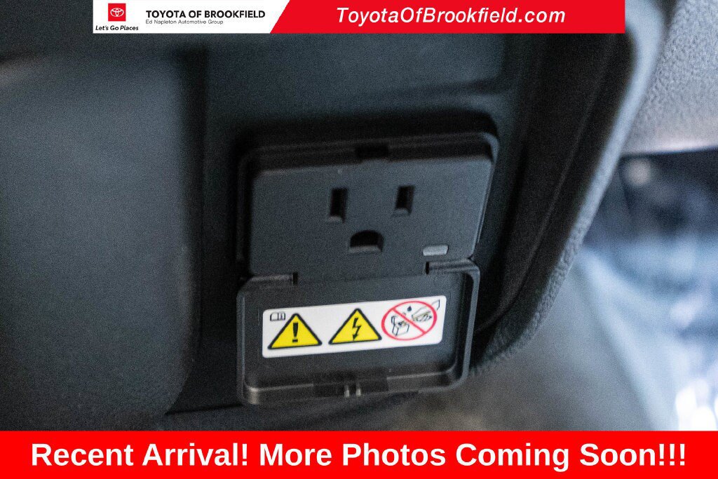 Used 2022 RAM 1500 Laramie AWD/4WD image 24