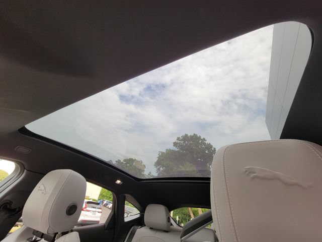 Used 2024 Jaguar E-PACE R-Dynamic SE AWD/4WD image 41