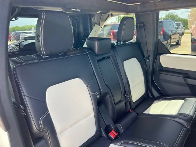 New 2026 Ford Bronco Outer Banks w/ Sasquatch Package AWD/4WD image 17