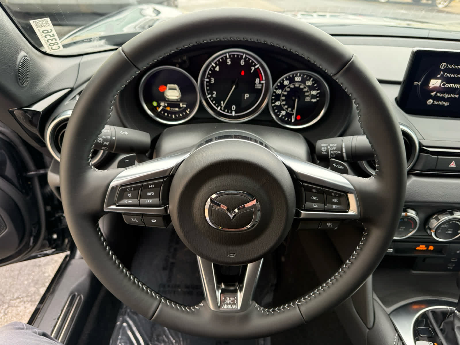 New 2025 MAZDA MX-5 Miata RF Grand Touring w/ Appearance Package RWD image 2