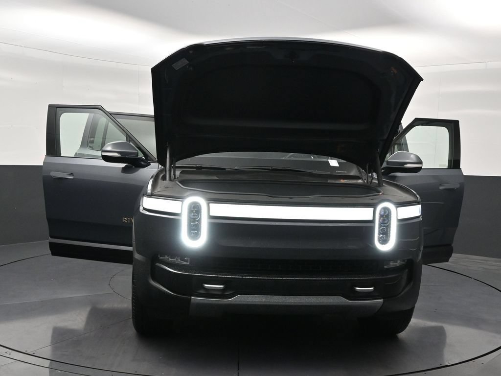 Used 2022 Rivian R1S Launch Edition Quad AWD/4WD image 37