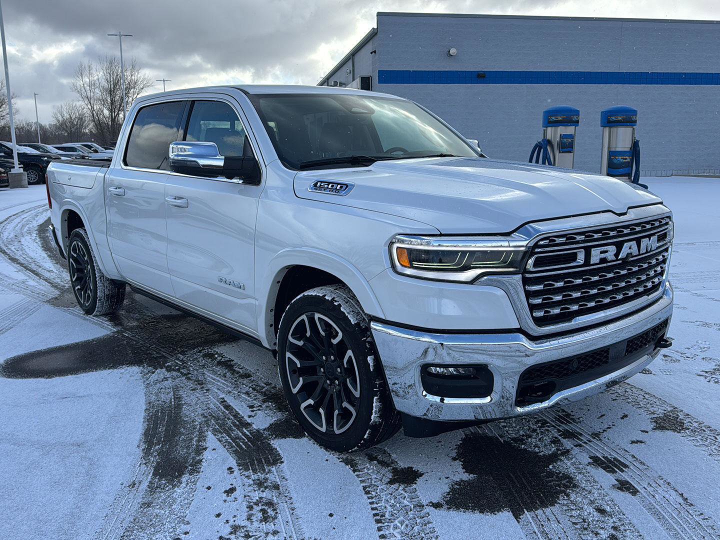 Used 2025 RAM 1500 Limited image 8