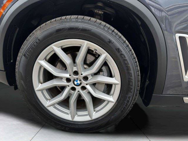 Used 2021 BMW X5 xDrive40i w/ Premium Package AWD/4WD image 66