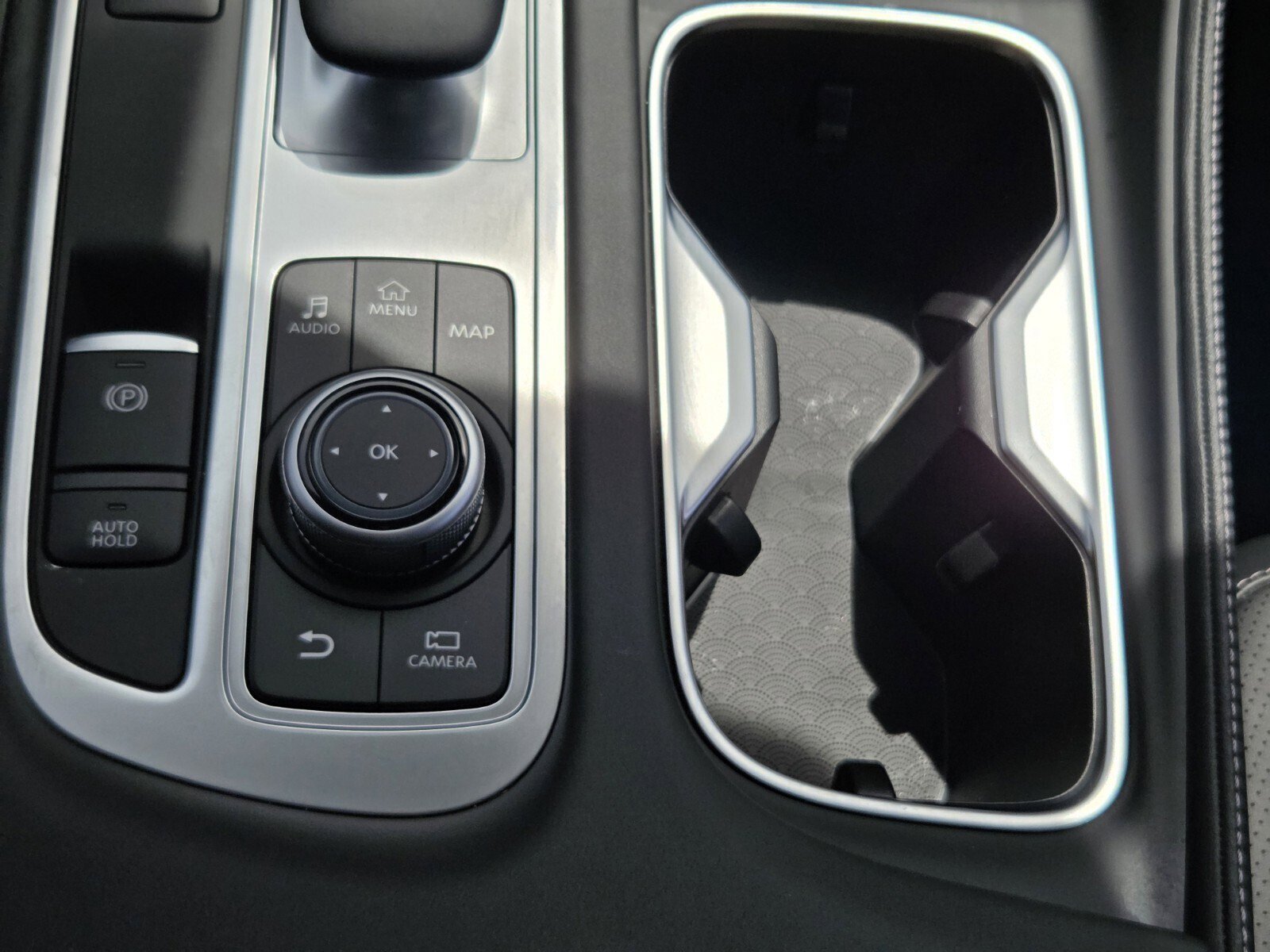 Used 2026 INFINITI QX60 Autograph w/ Dark Cargo Package image 19