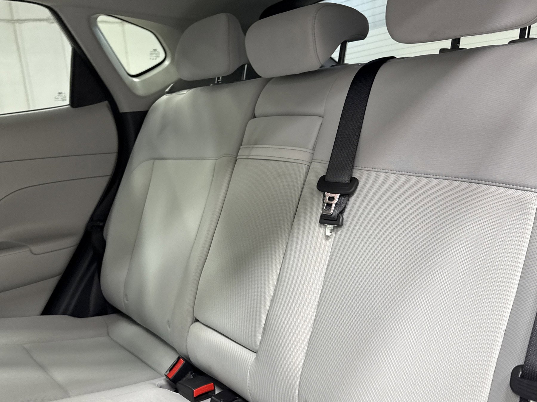 Used 2025 Hyundai Kona SEL image 13