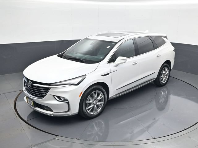 Used 2023 Buick Enclave Essence w/ Experience Buick Package AWD/4WD image 14