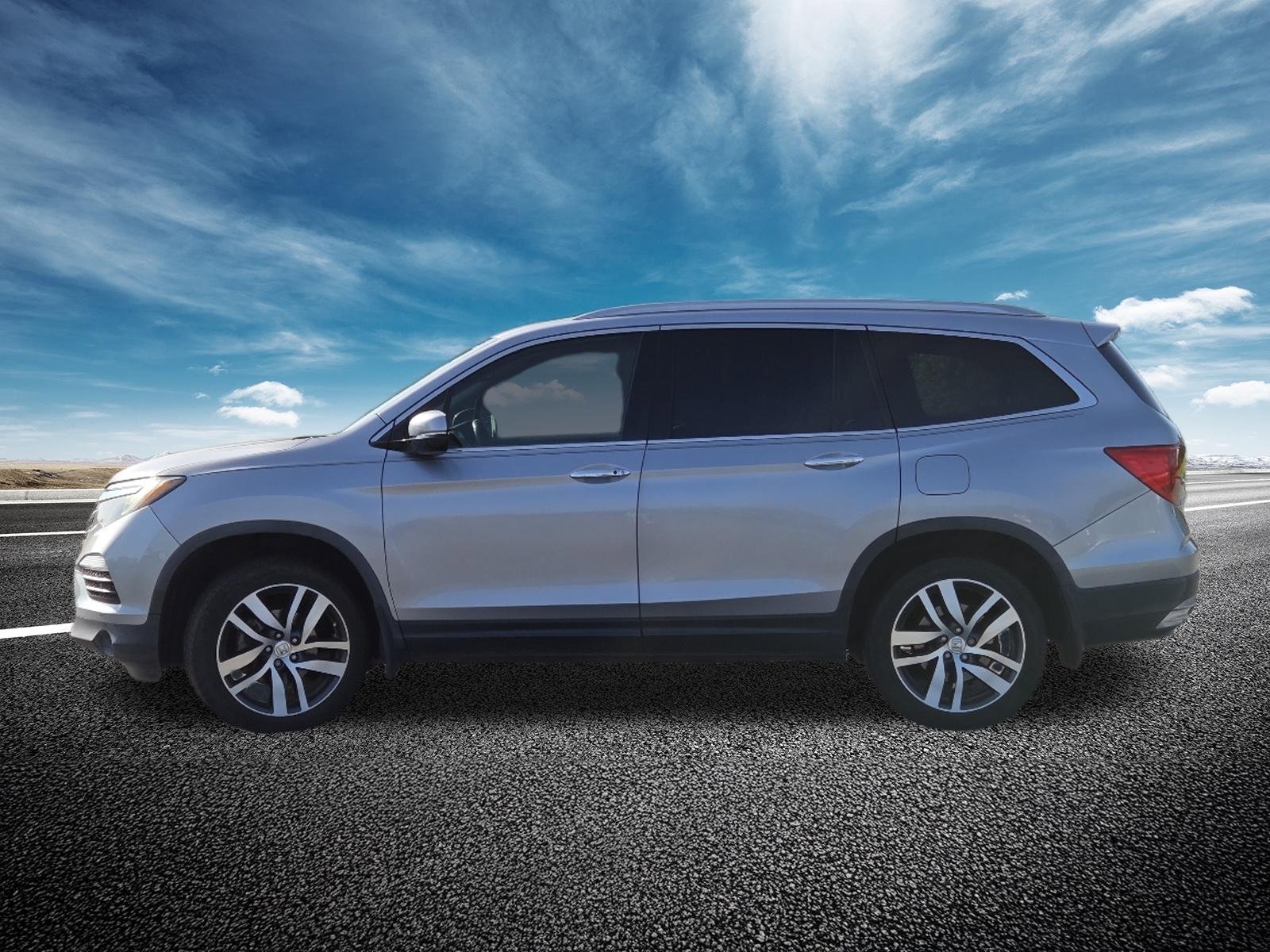 Used 2018 Honda Pilot Elite image 15