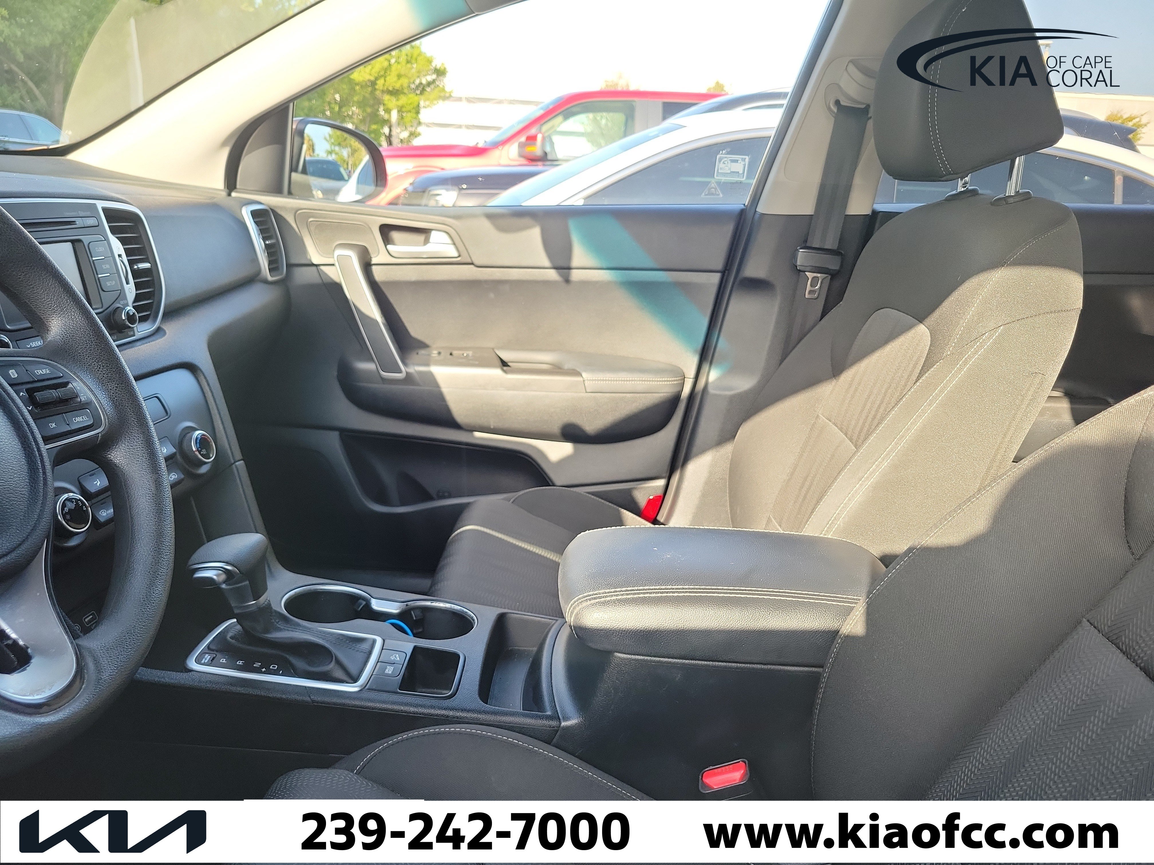 Used 2019 Kia Sportage LX FWD image 5