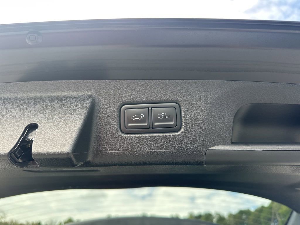 Used 2025 Kia Telluride S image 31