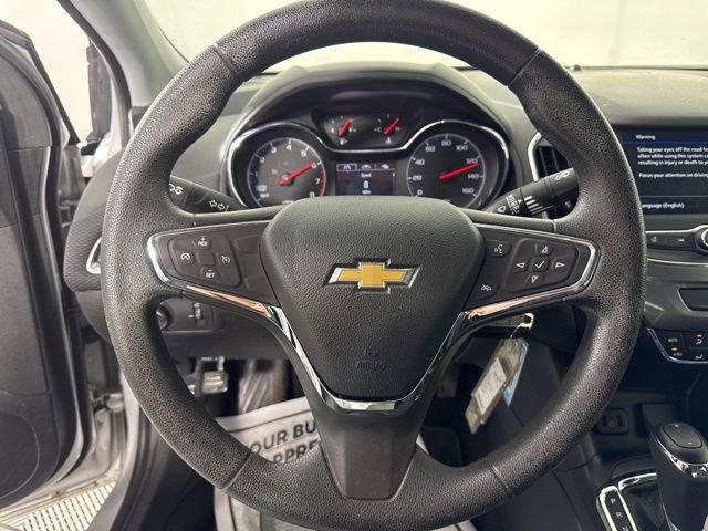 Used 2019 Chevrolet Cruze LT image 27