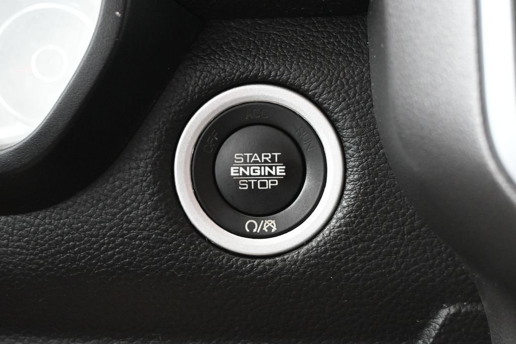 Used 2023 RAM 1500 Big Horn AWD/4WD image 5