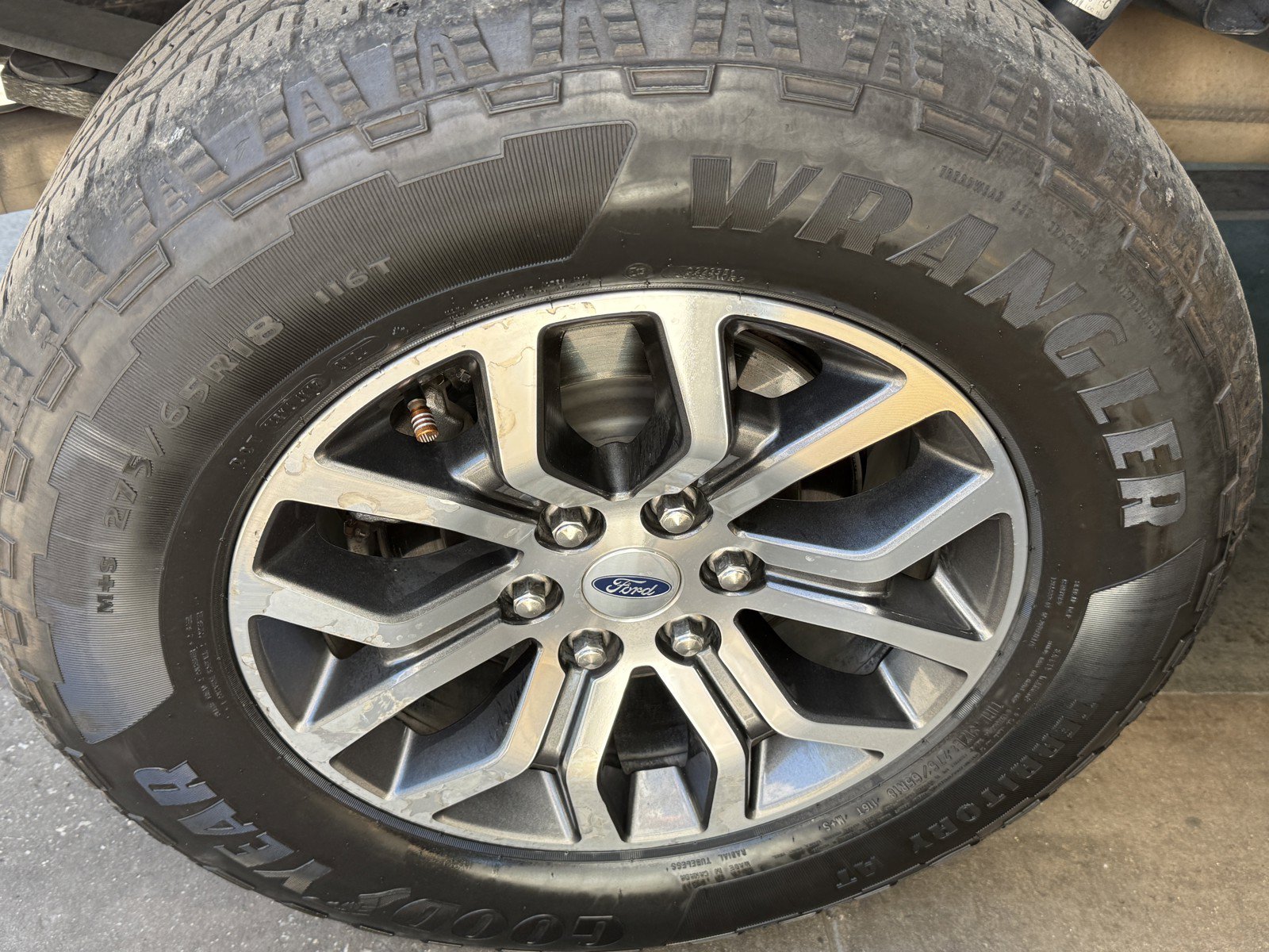 Used 2021 Ford F150 Lariat AWD/4WD image 32