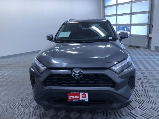 Used 2025 Toyota RAV4 XLE image 15