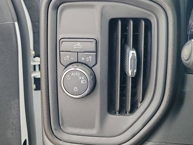 Certified 2024 Chevrolet Silverado 1500 Custom RWD image 18