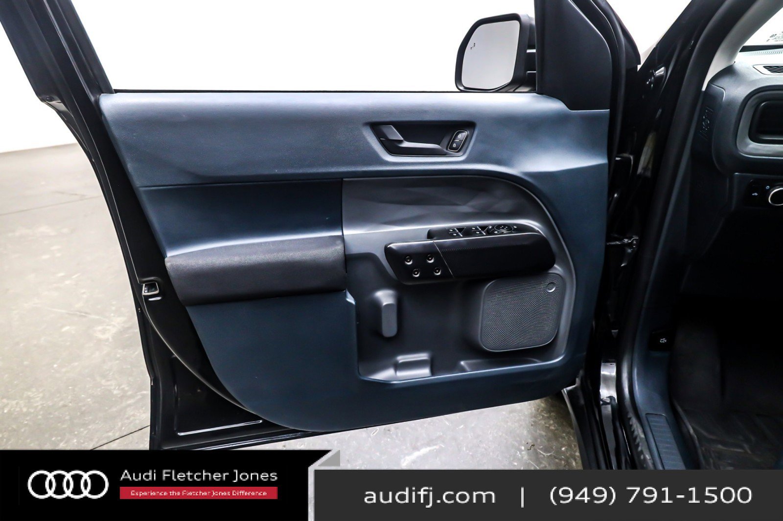 Used 2023 Ford Maverick XL image 22