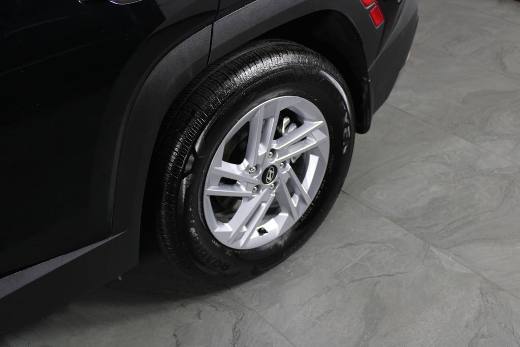 Certified 2026 Hyundai Tucson SE FWD image 13