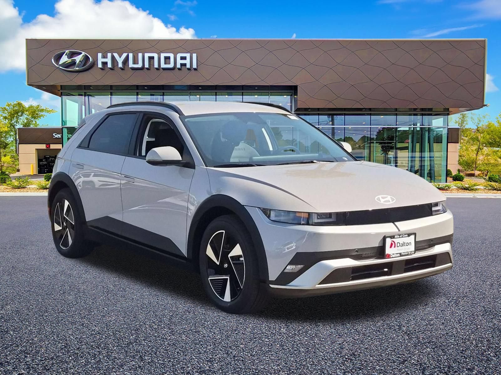 New 2027 Hyundai Ioniq 5 SEL RWD image 2