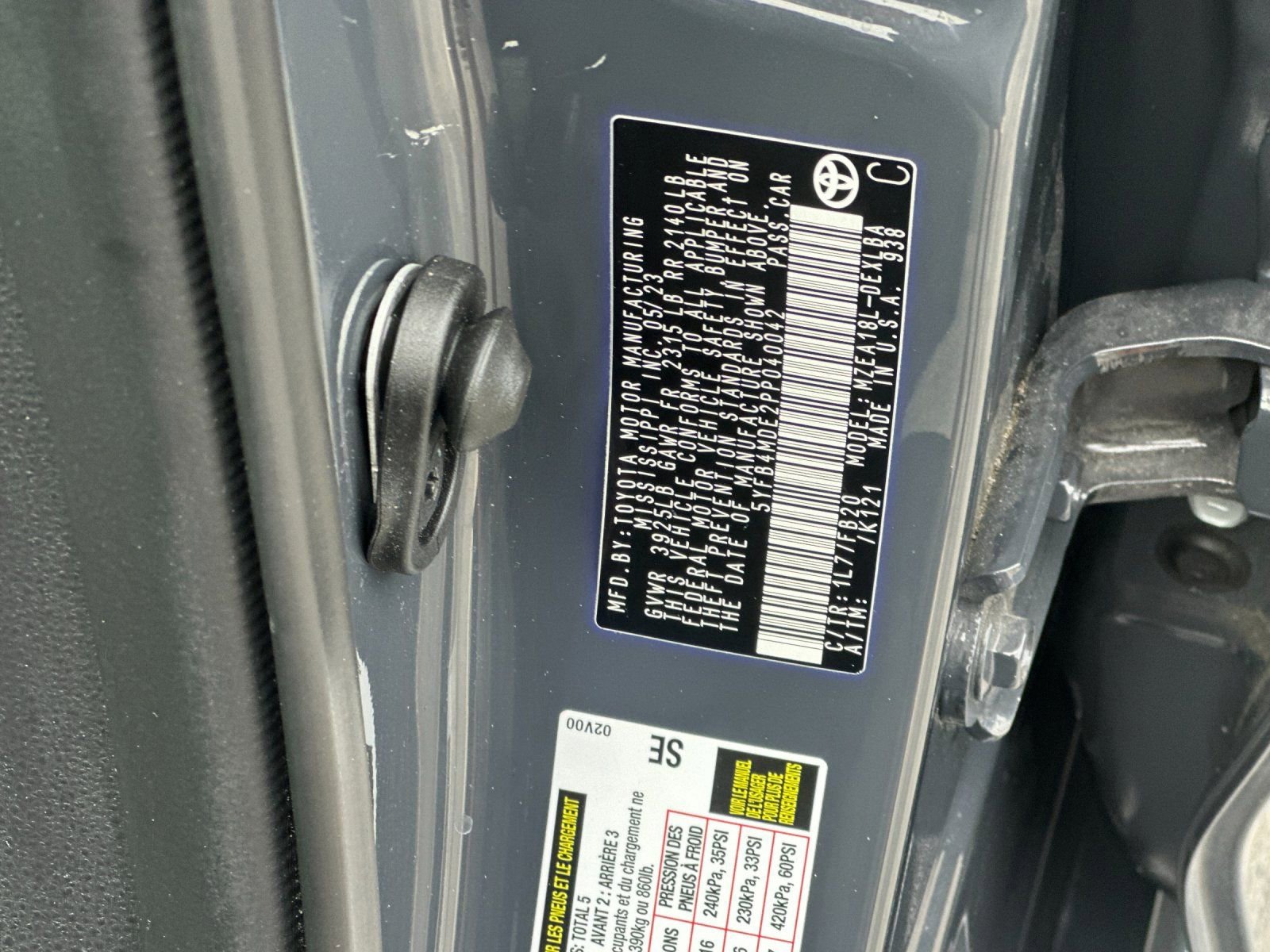 Used 2023 Toyota Corolla LE image 27