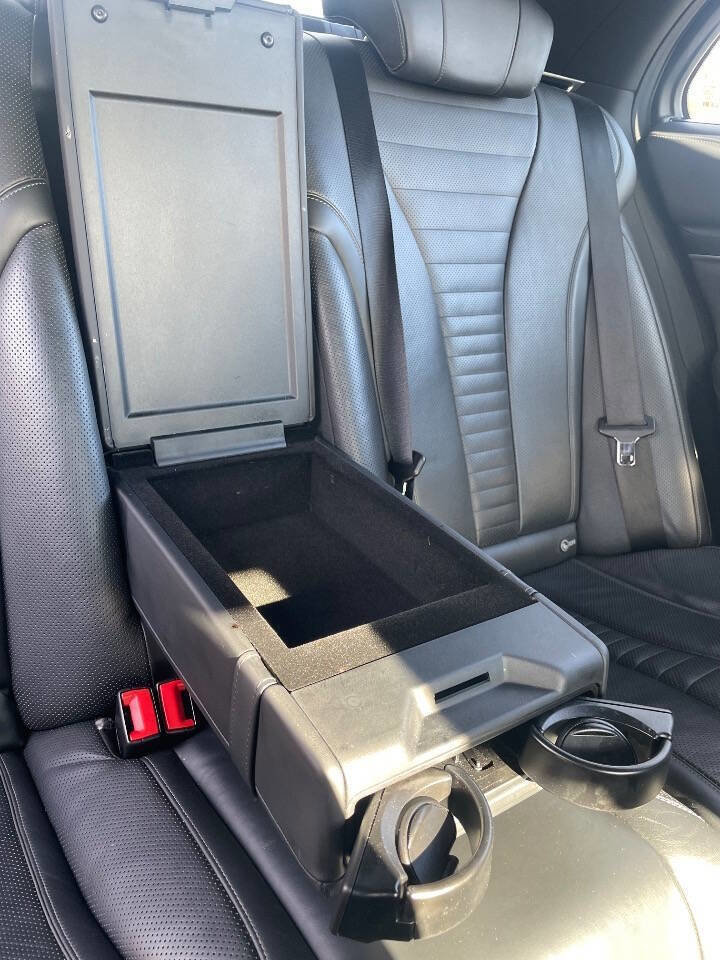 Used 2015 Mercedes-Benz S 550 Sedan image 18